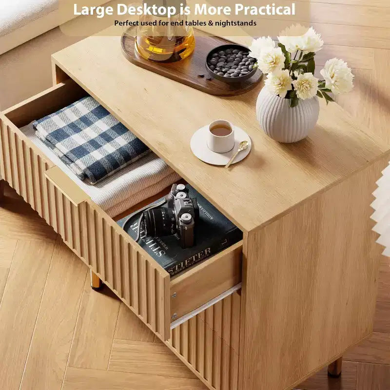 Commode Acekool à 3 tiroirs, table de chevet cannelée moderne avec tiroirs profonds et pieds dorés, petite table d'appoint pour chambre ou salon