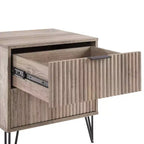 Manhattan Comfort Dumbo Table de chevet 2 tiroirs Gris rustique : Design moderne, pieds en métal, cadre en MDF