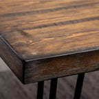 Table à manger industrielle Aryven en métal avec pieds épingles, pin foncé rustique